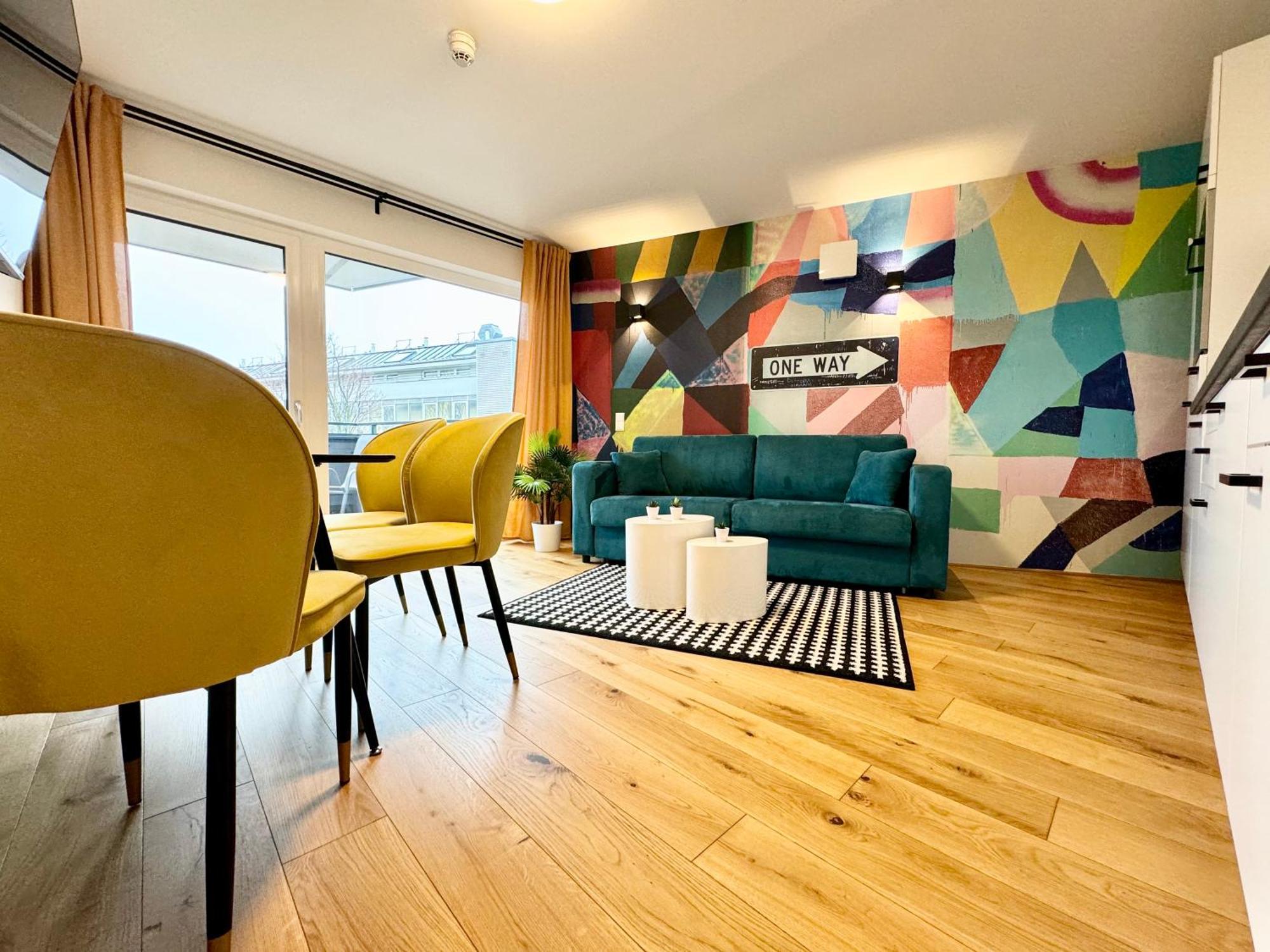 Kreative Wohnung Mit Balkon Vienna Exterior photo