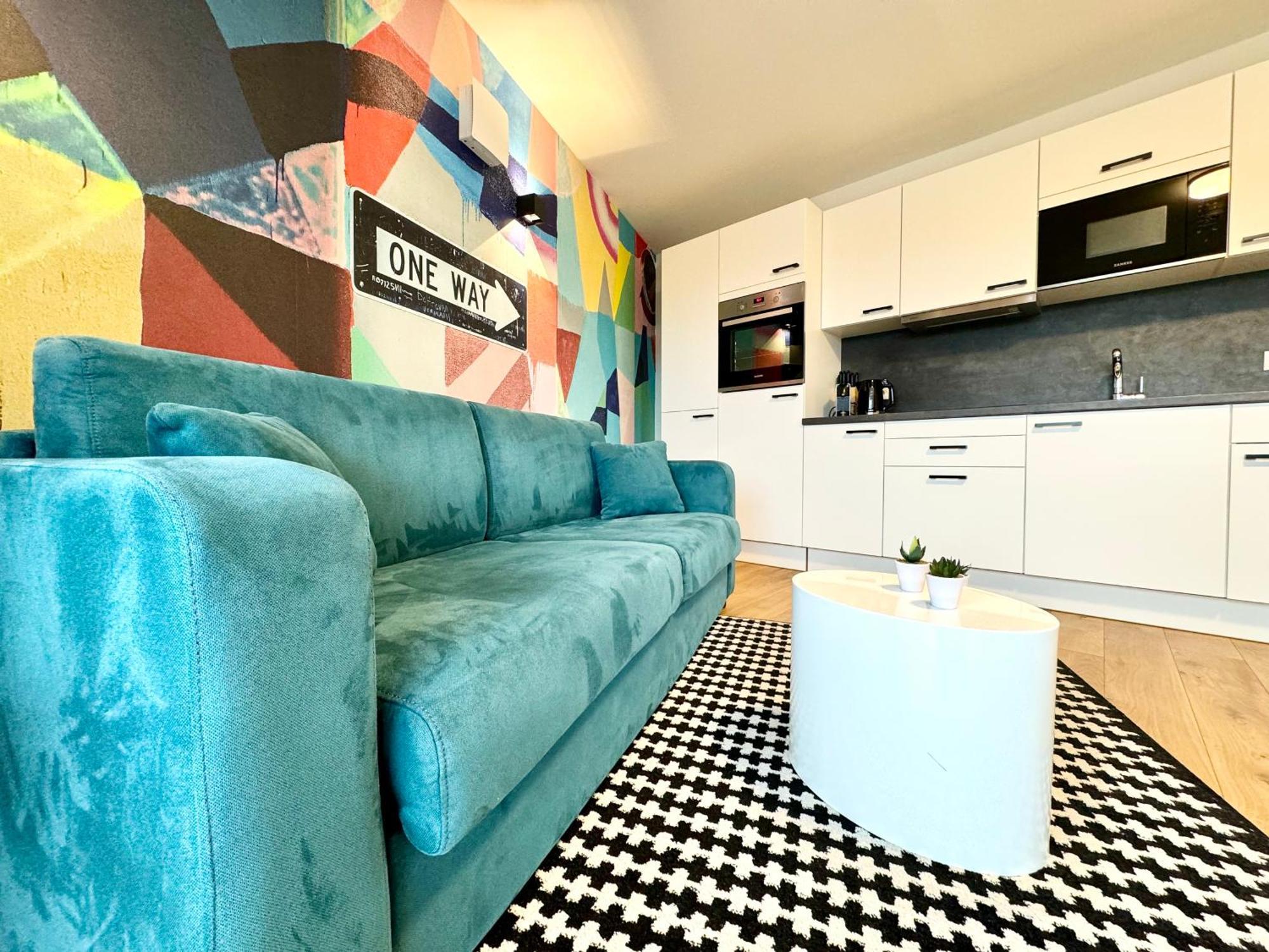 Kreative Wohnung Mit Balkon Vienna Exterior photo
